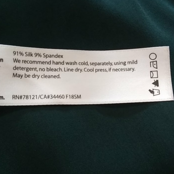 Eileen Fisher Silk Blend Skirt. - Picture 5 of 7